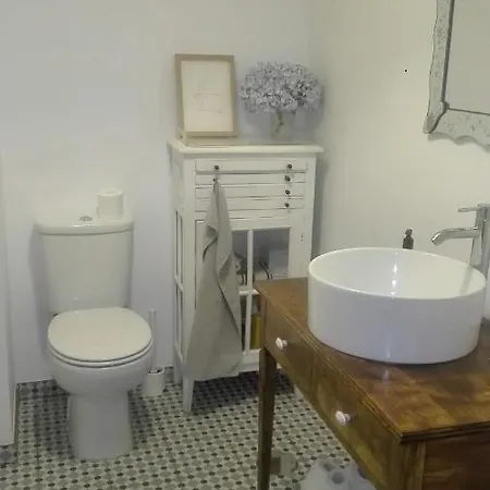 Apartment Charming By The