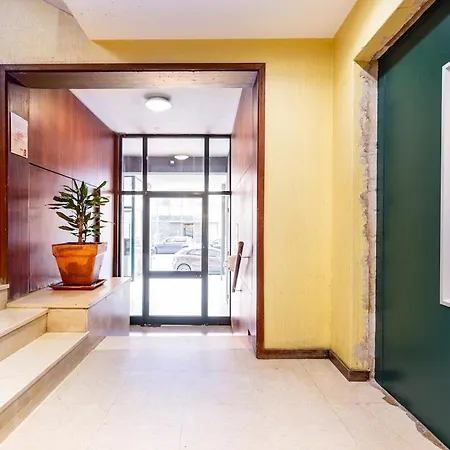 Apartment Charming By The