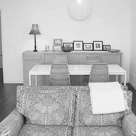 Apartment Charming By The *