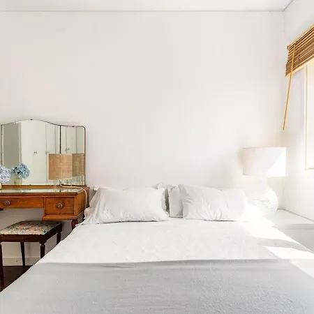 Apartment Charming By The *