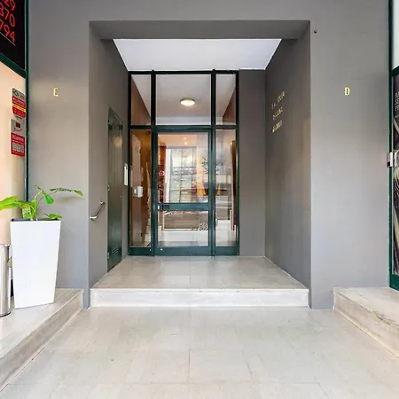 Apartment Charming By The
